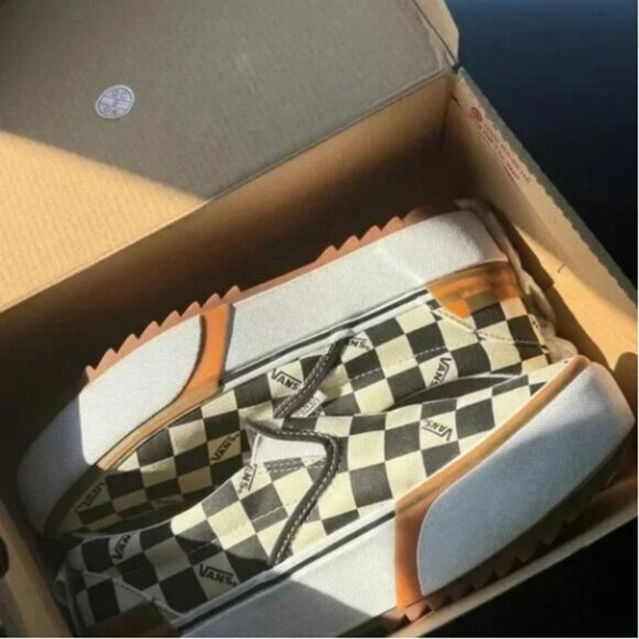 New VANS Era Stacked Checkerboard Slip On Canvas Shoes - Picture 2 of 11